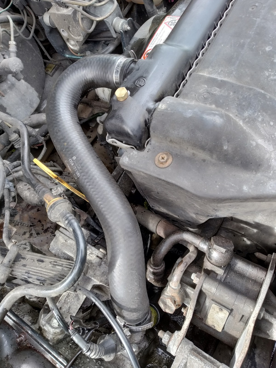 Вибрация в правом колесе — Skoda Rapid (1G), 1,4 л, 2019 года | поломка ...