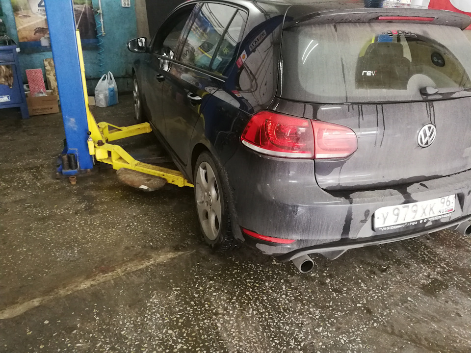 Замена масла в дсг 6 — Volkswagen Golf GTI Mk6, 2 л, 2012 года | визит ...
