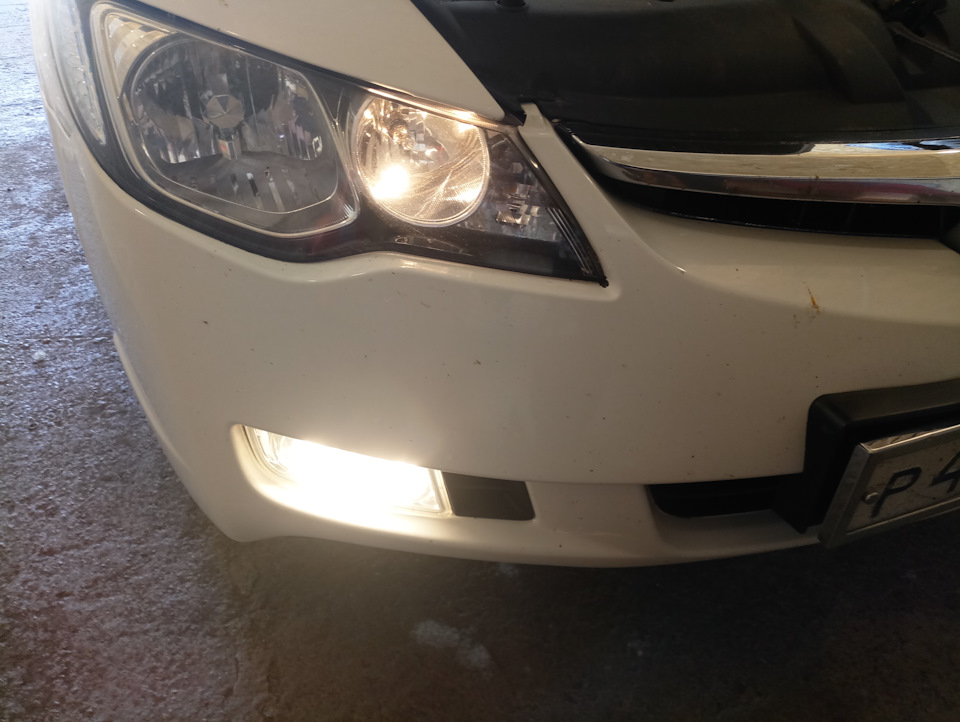 Замена лампочек, ходовых огней и задних габаритов. Замена, датчика ...