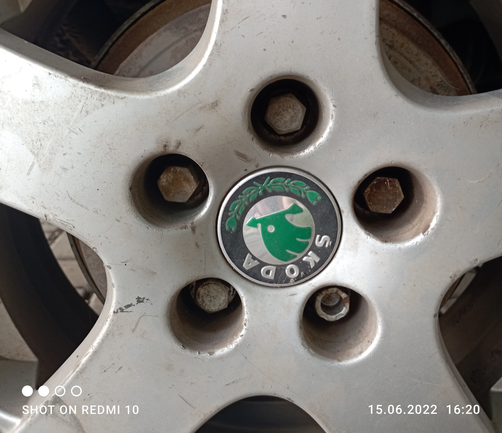 Рубрика руки из ж*пы. Как угробить колесные болты) — Skoda Fabia Mk1, 1 ...