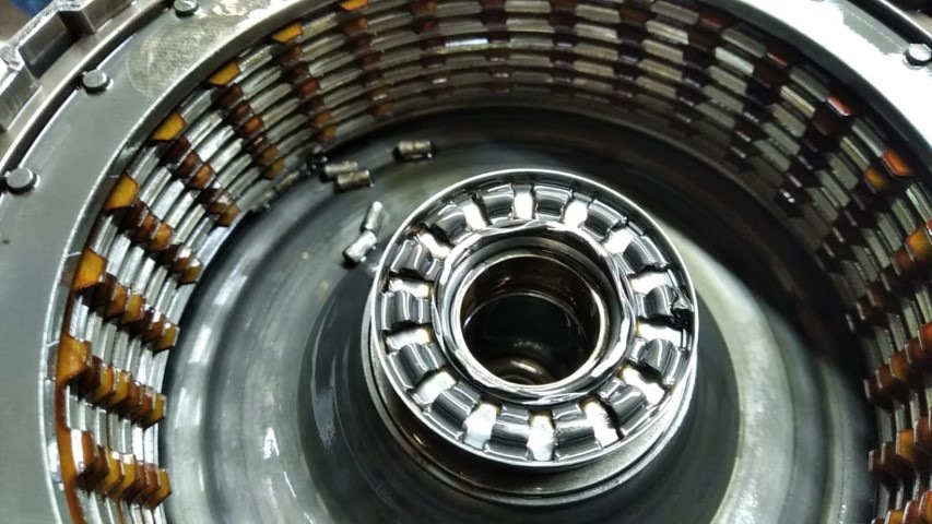 Ремонт 6HP26 на Jaguar XJ (X351) +2 года гарантии. Разбежался подшипник ...