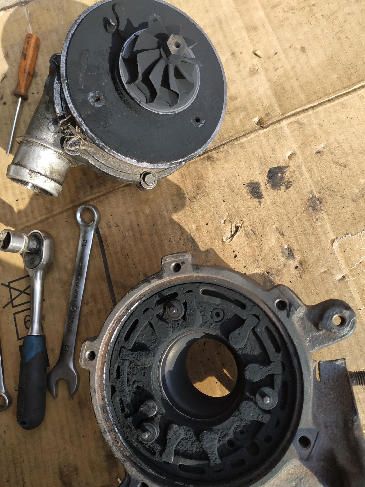 Чистка турбины. Чистка турбины nissan avenir. Геометрия турбины 1. Чистка турбины. Чистка турбины в москве.