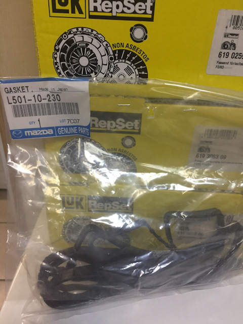 L50110230 Прокладка клапанной крышки Mazda | Запчасти на DRIVE2