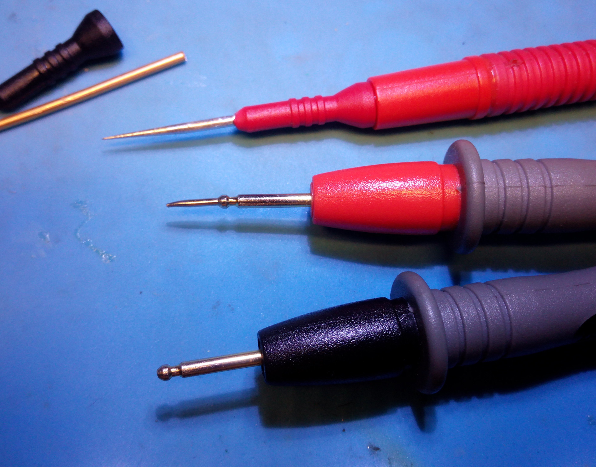 ремонт щупов. ремонт щупов. , пружинные изолированные щупы для мультиметра. щуп к мультиметру дн-518. щупы для мультиметра стаер.