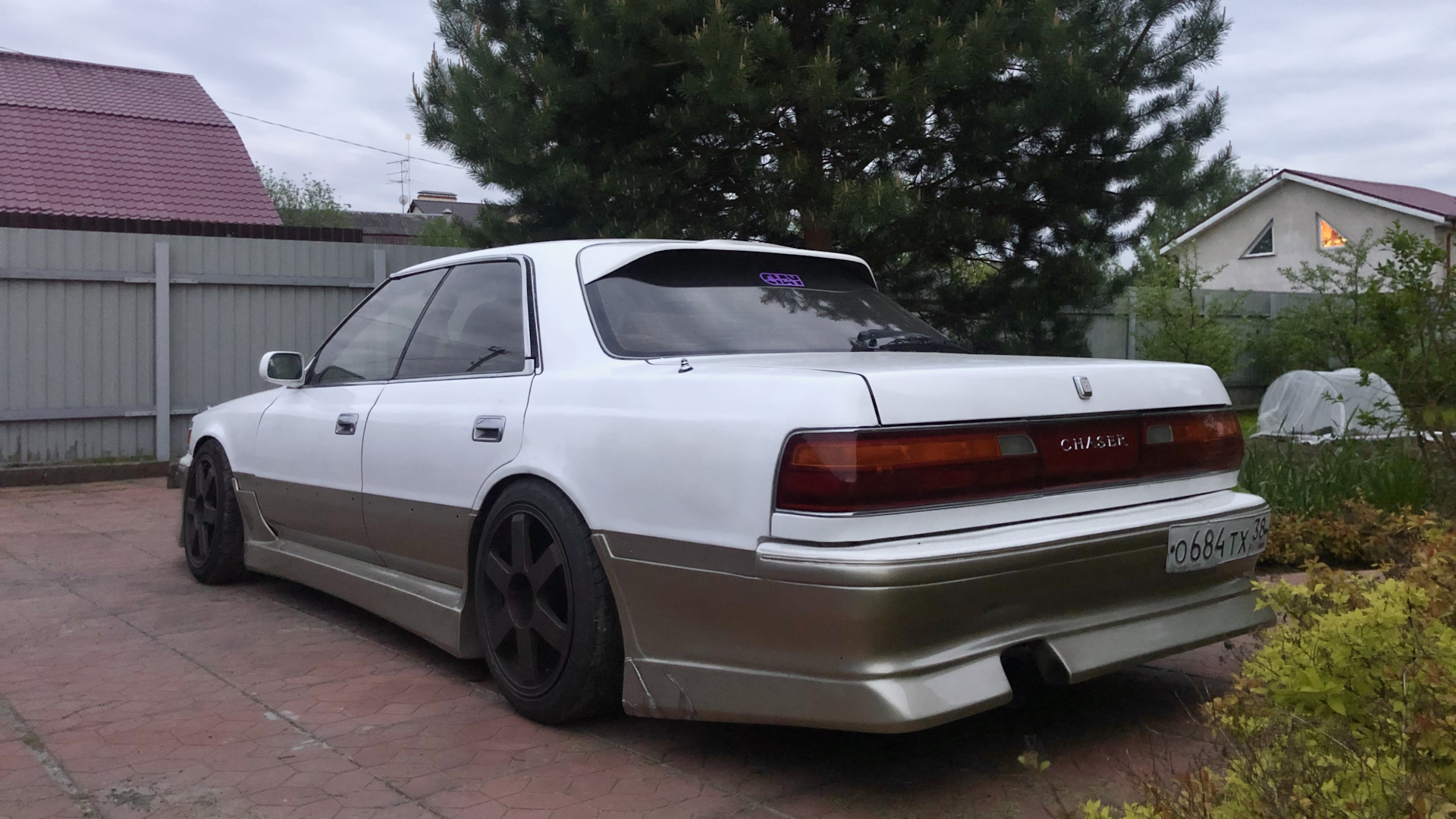 toyota chaser 81