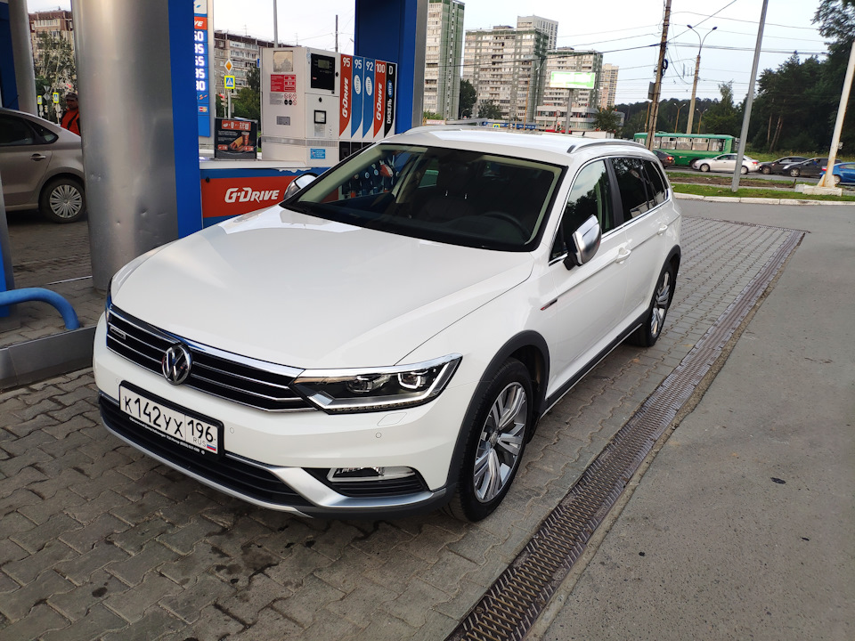 Фото в бортжурнале Volkswagen Passat Alltrack (B8)