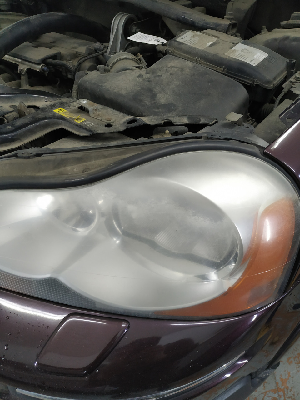 Мутные фары — Volvo XC90 (1G), 2,5 л, 2006 года | кузовной ремонт | DRIVE2