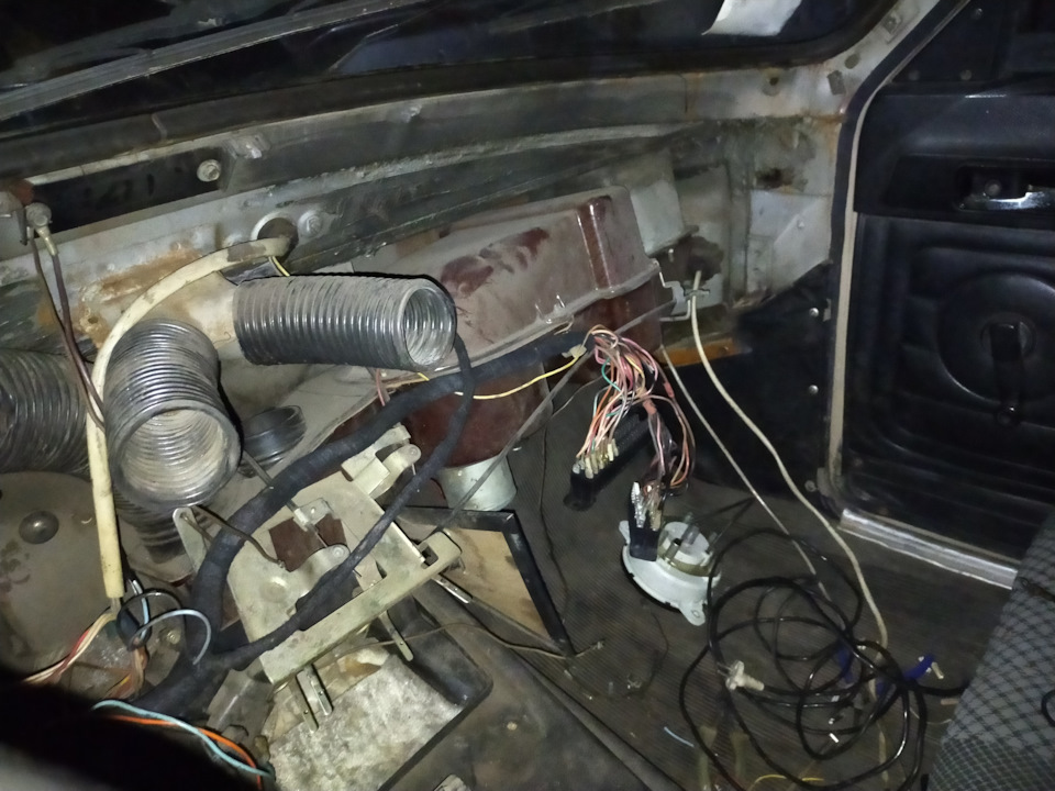 Два — ГАЗ 2417