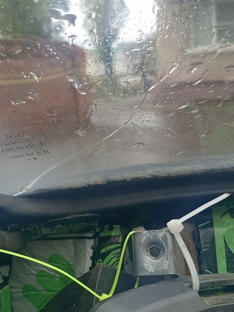 С чего она появилась, х.з. — Lada 2120 Надежда