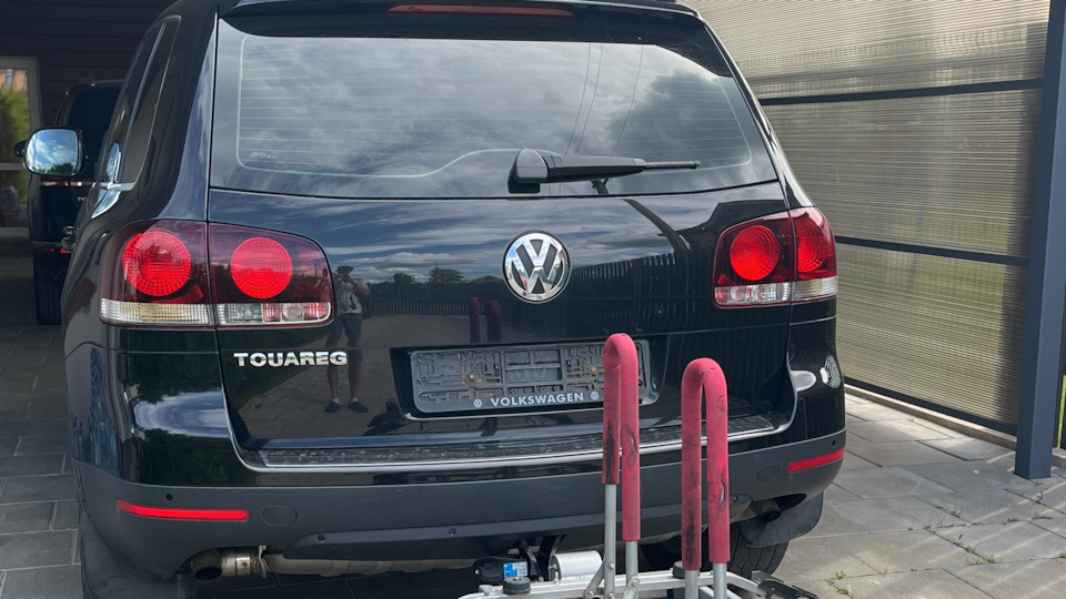 Тормоза: колодки + диски — Volkswagen Touareg (1G), 2,5 л, 2008 года ...