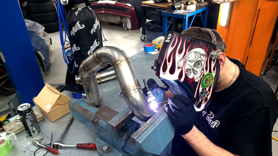 Изготовление пайпа от интеркулера к дросселю. — Audi 100 (C3)