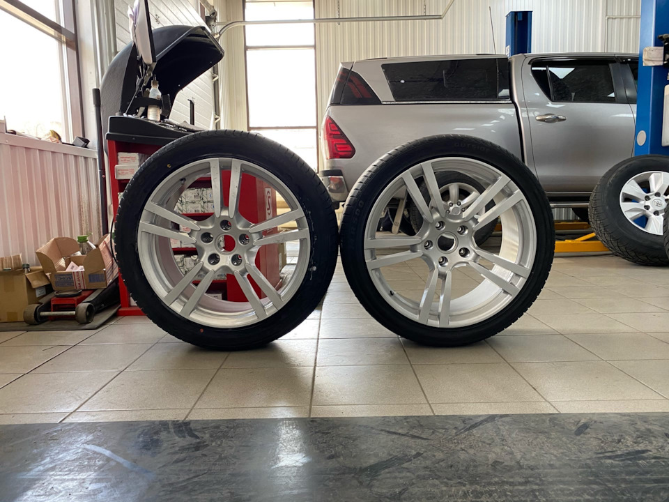 Фото в бортжурнале Audi Q7 (1G)