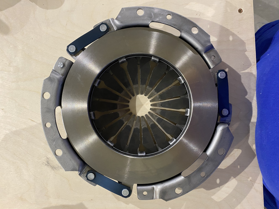 Замена сцепления Веста 1.6 АМТ — Lada Vesta (1G), 1,6 л, 2017 года ...