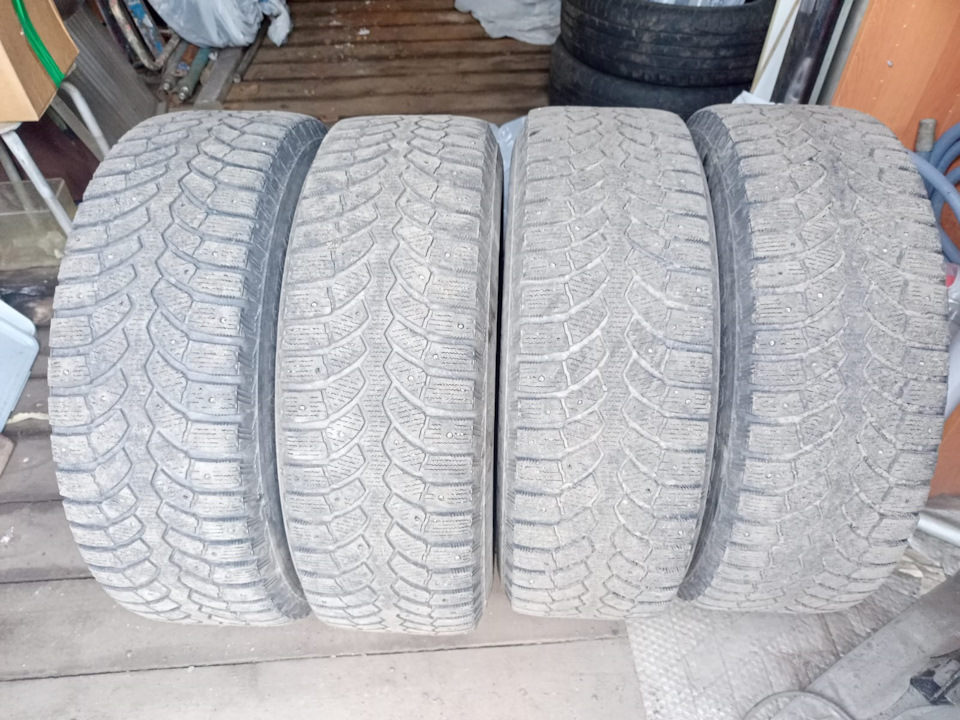 Шины зимние шипованные Bridgestone 215/65 R16, штампованные диски ...