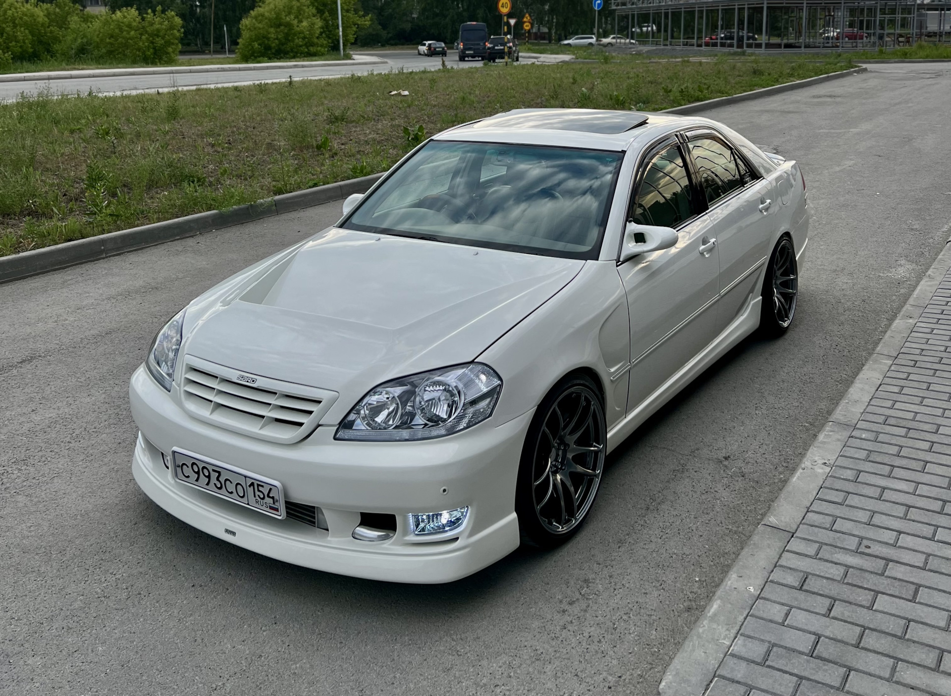 Toyota Mark II 2003