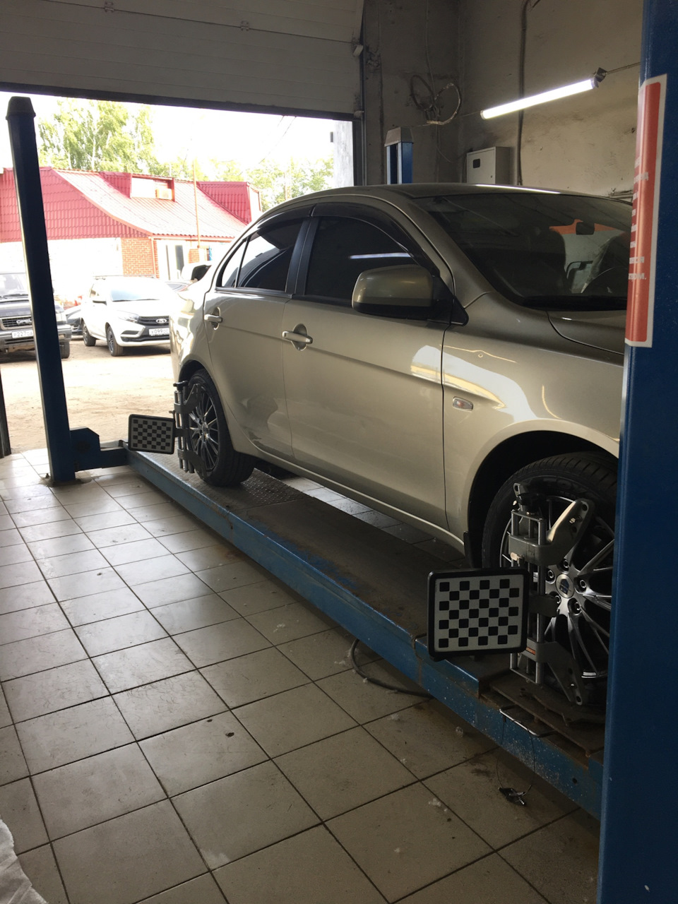 Фото в бортжурнале Mitsubishi Lancer X