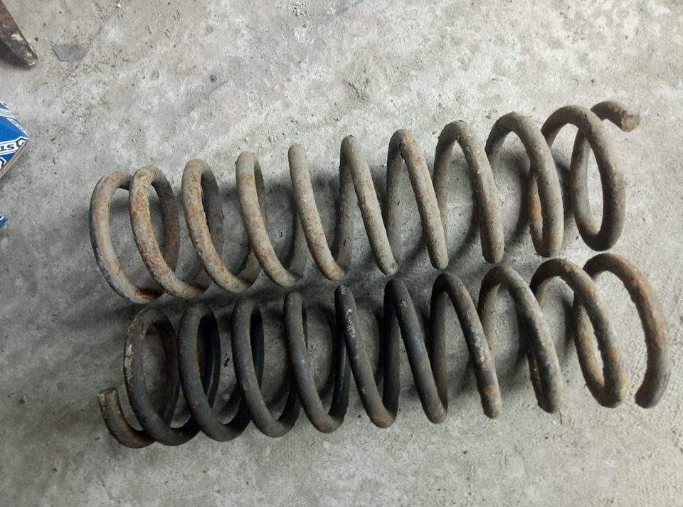 Замена амортизаторов е34 — BMW 5 series (E34), 2 л, 1994 года ...