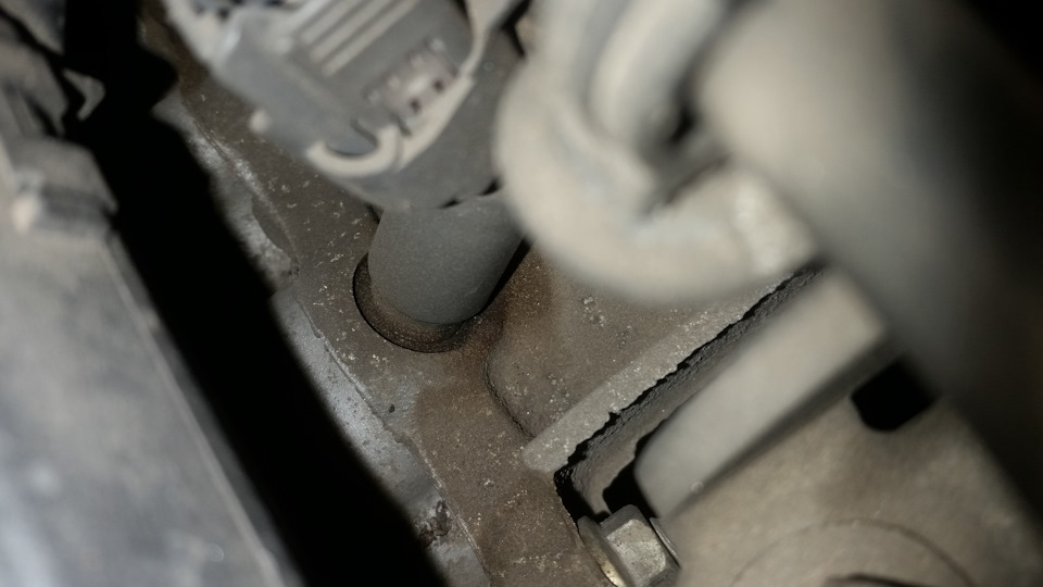 Резинки форсунок — Mazda 323 VI, 1,6 л, 2001 года | своими руками | DRIVE2