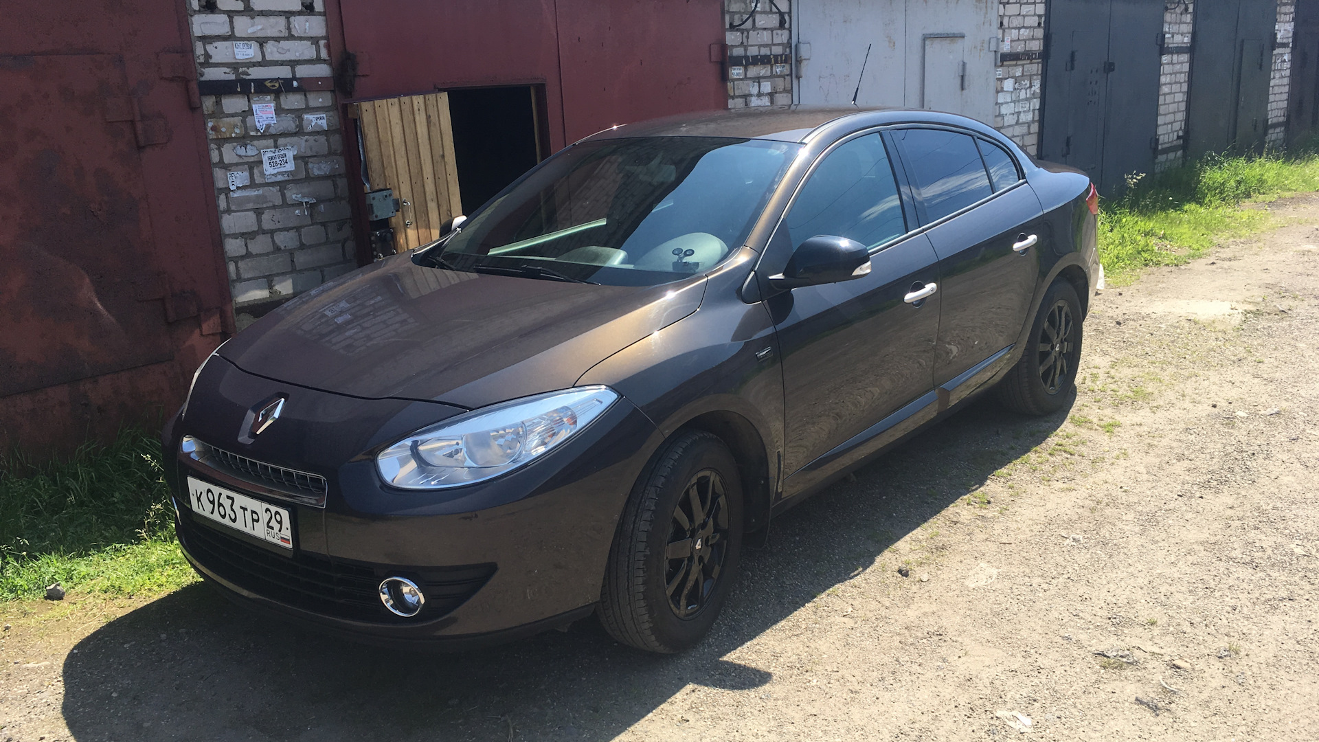 Renault Fluence 1.6 бензиновый 2012 | TechnoFeel на DRIVE2