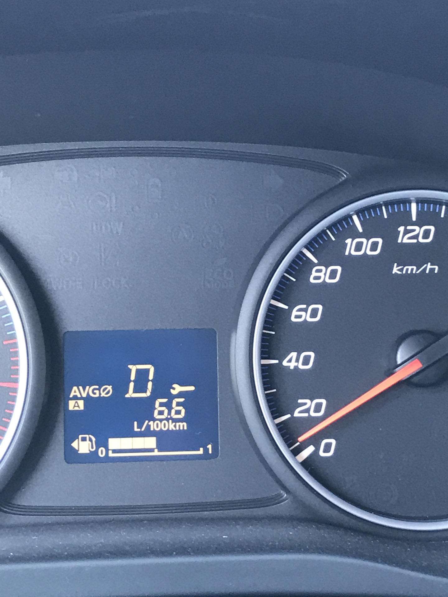 Чистка Дроссельной заслонки. — Mitsubishi Outlander (3G), 2 л., 2016