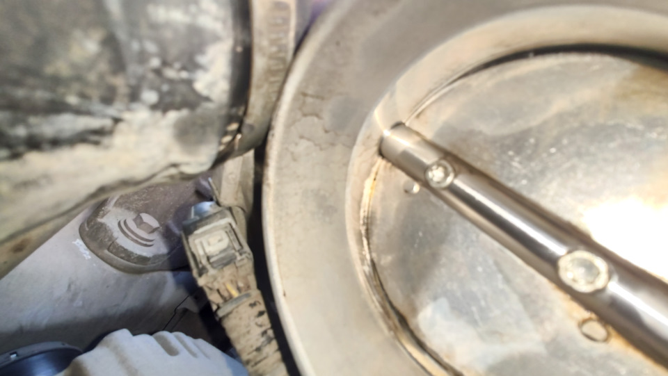 Чистка дросселя без снятия — Ford Kuga (1G), 2,5 л, 2011 года ...