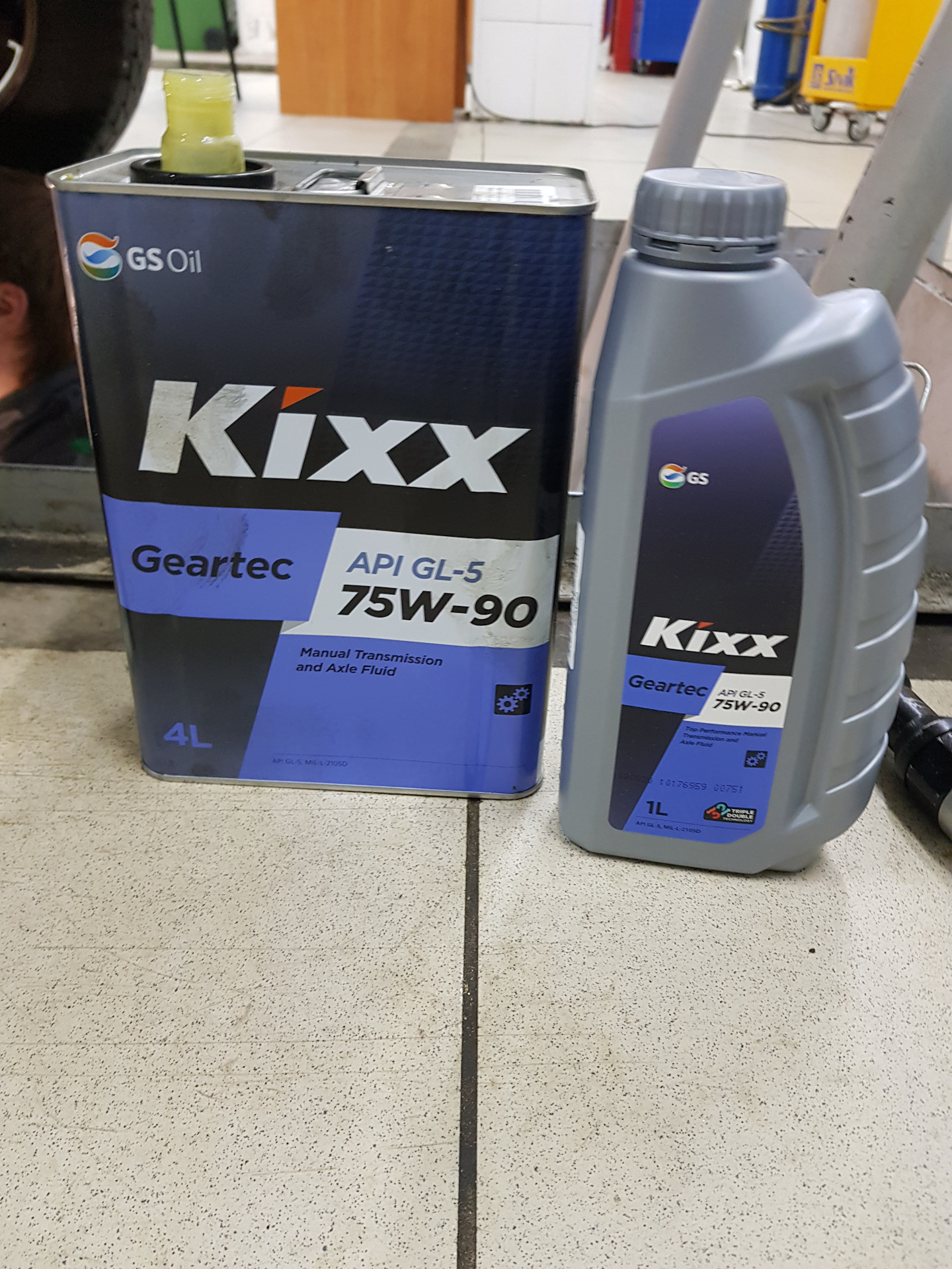 Мульти атф в акпп. Трансмиссионное масло кикс. Kixx в коробку. Kixx atf multi 1л. Kixx atf multi plus.