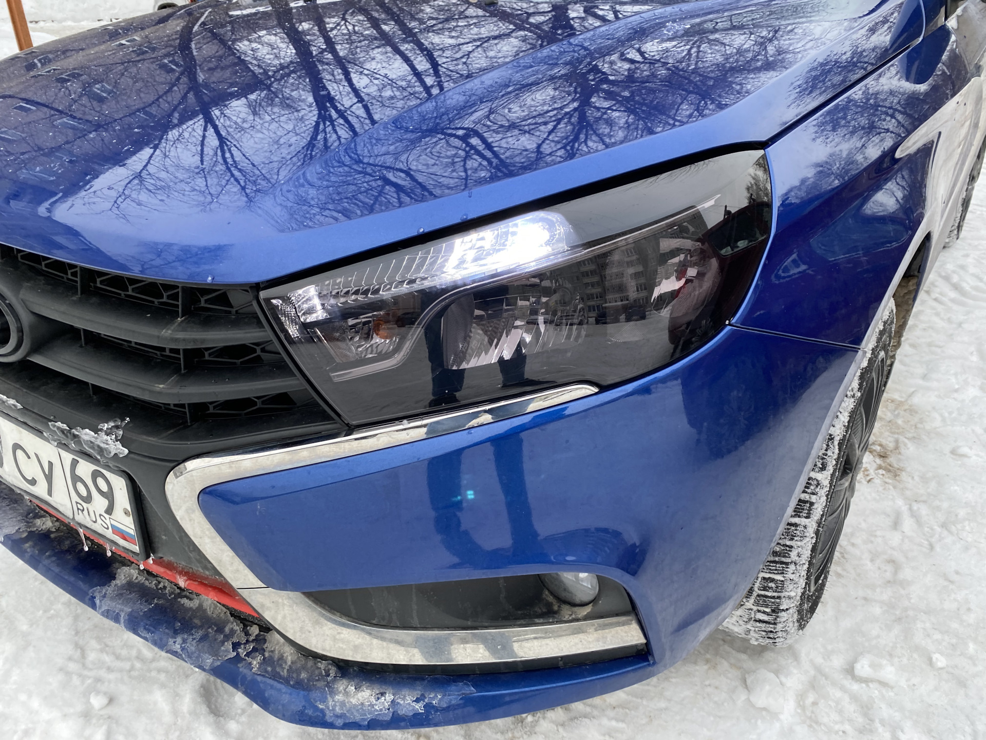 Гибрид Пленка на передние фары — Lada Vesta, 1,6 л, 2020 года | тюнинг ...