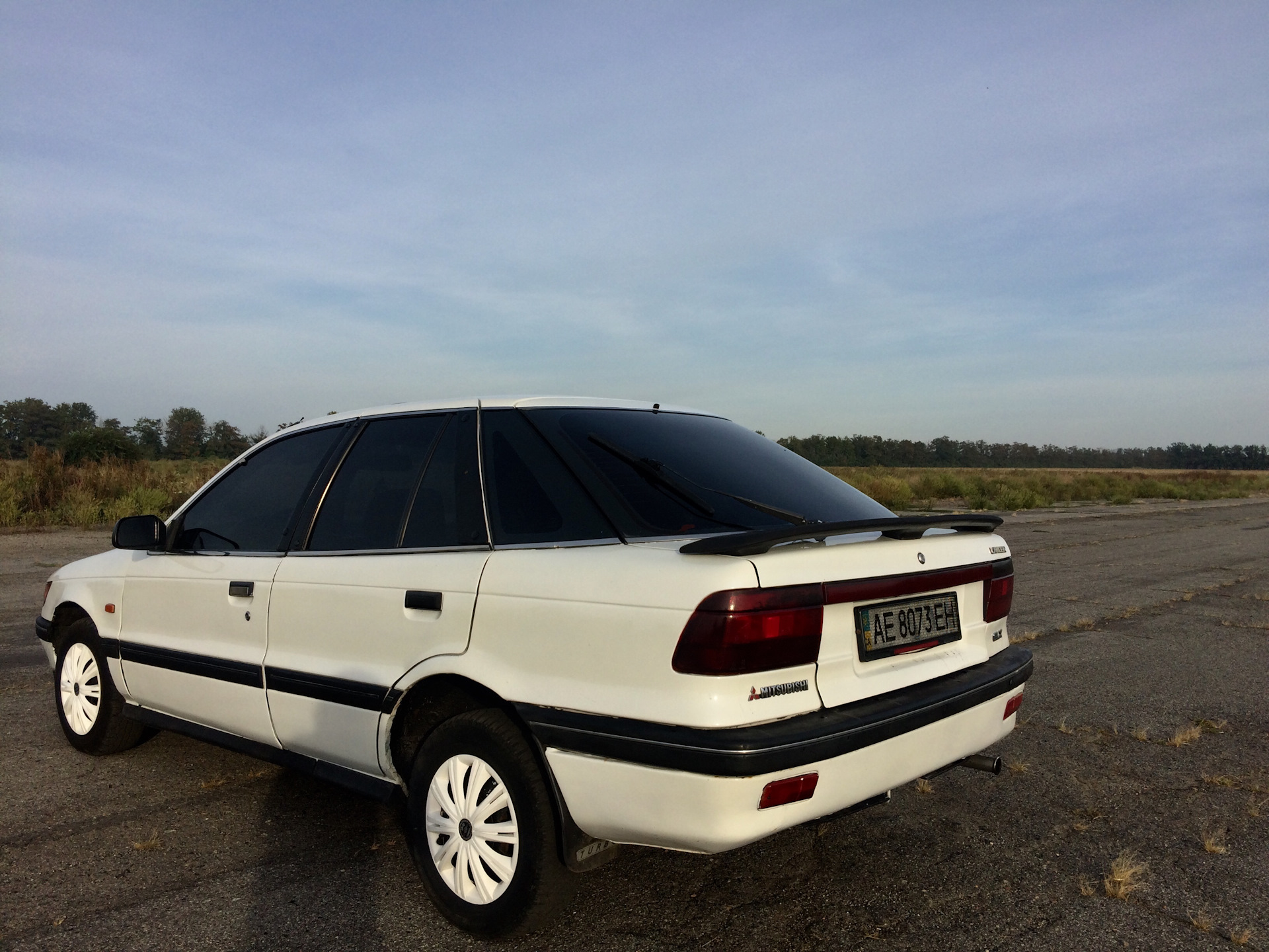 Мицубиси лансер 4. Mitsubishi Lancer 1990. Мицубиси Лансер 1990. Mitsubishi Lancer 1990 1.5. Mitsubishi Lancer 1990 года.