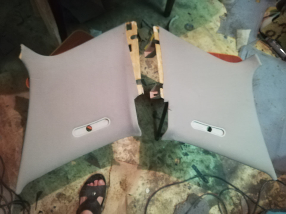 Поклейка потолка. Часть №2 — Volkswagen Golf Mk4, 1,4 л, 1998 года ...