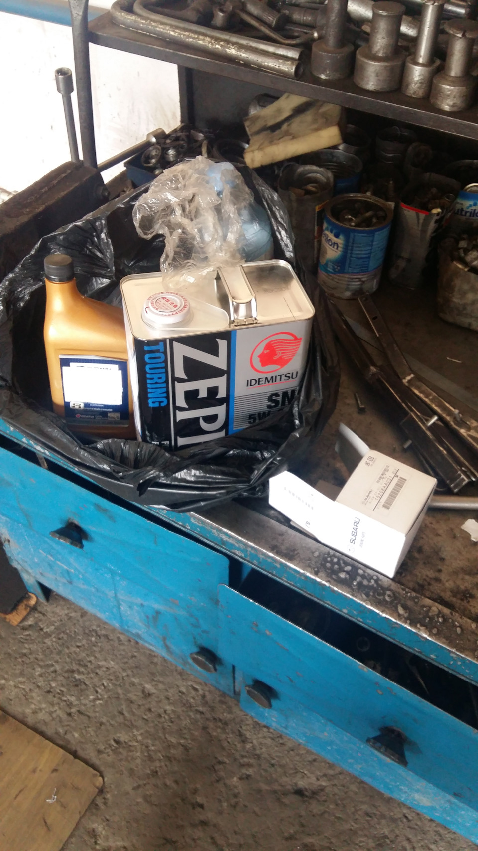 Замена втягивающего реле стартера — Lada 21101, 1,6 л, 2005 года ...