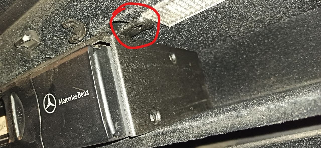 Как снять CD-ЧЕЙНДЖЕР w203 — Mercedes-Benz C-class (W203), 1,8 л, 2004 ...