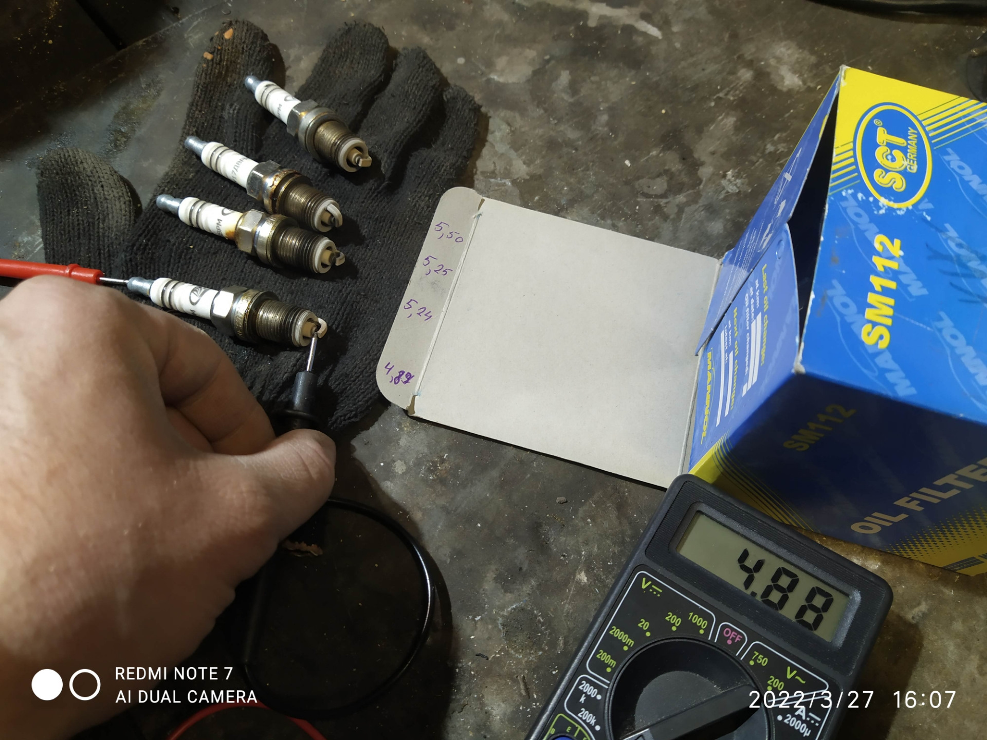 Было троение двигателя. Поменял свечи и резинку на второй катушке ...