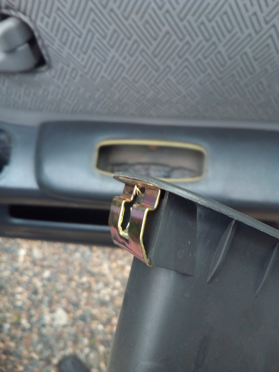 nA3dU6Icp6wYcnlDuqK2oQcP0T0 960 Как открыть хайлендер без ключа