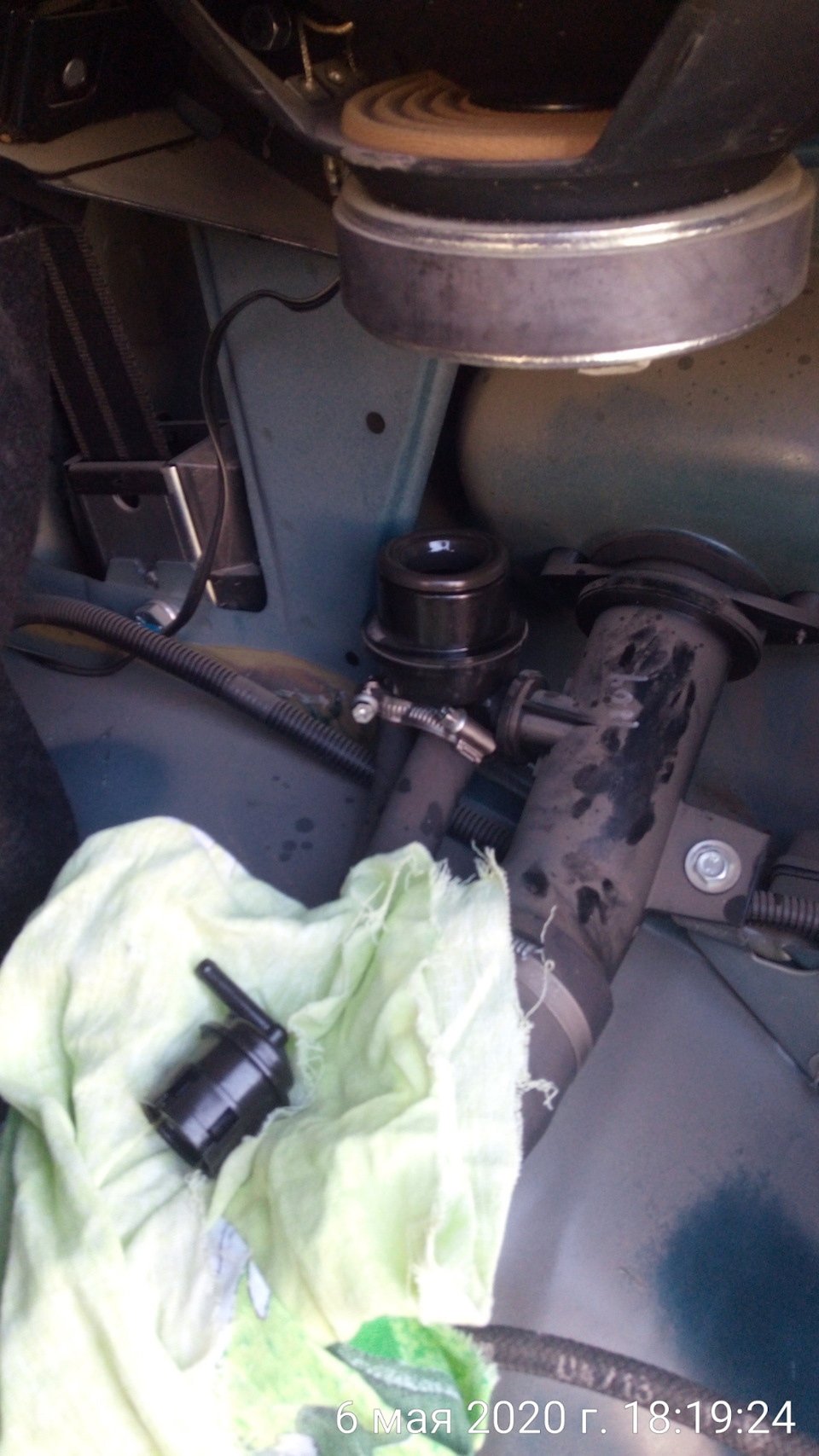 Гравитационный клапан залип, следствие -избыточное давление в бензобаке ...