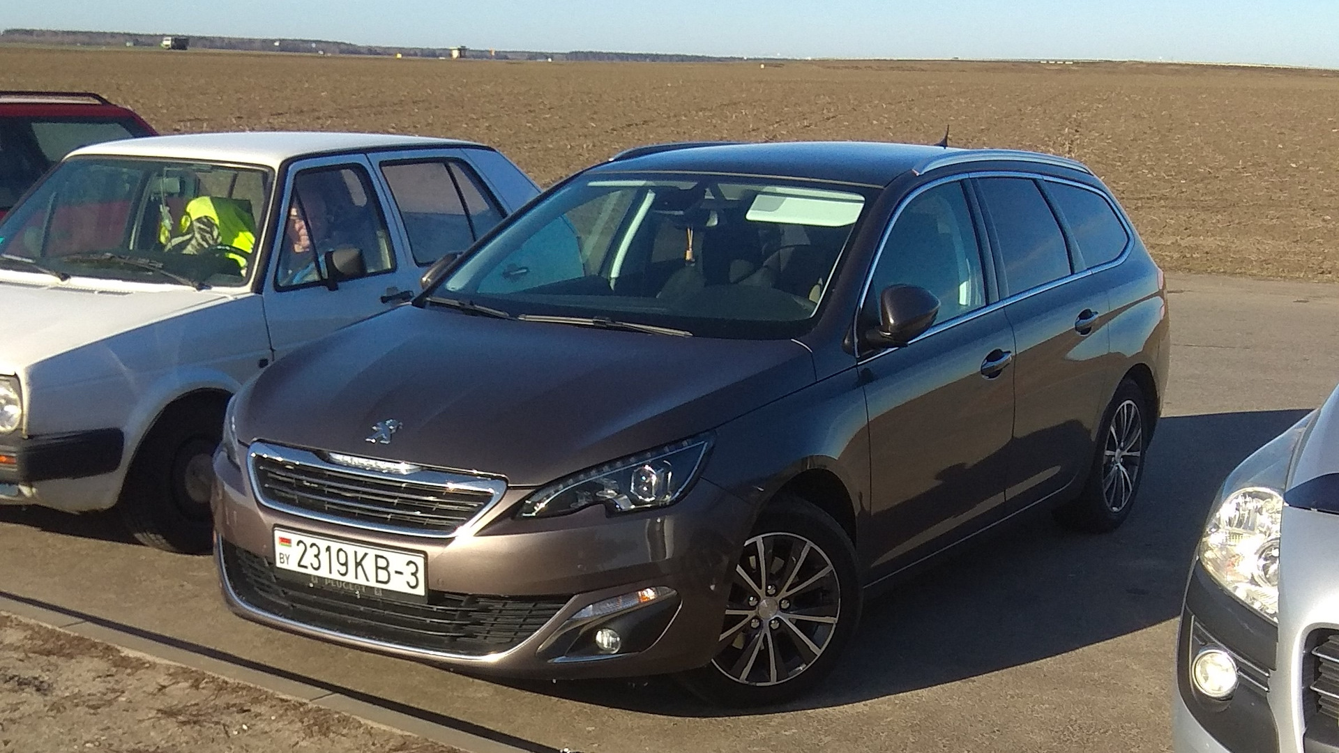 Peugeot 308 SW (2G) 1.6 дизельный 2015 | full led Spirit Grey на DRIVE2