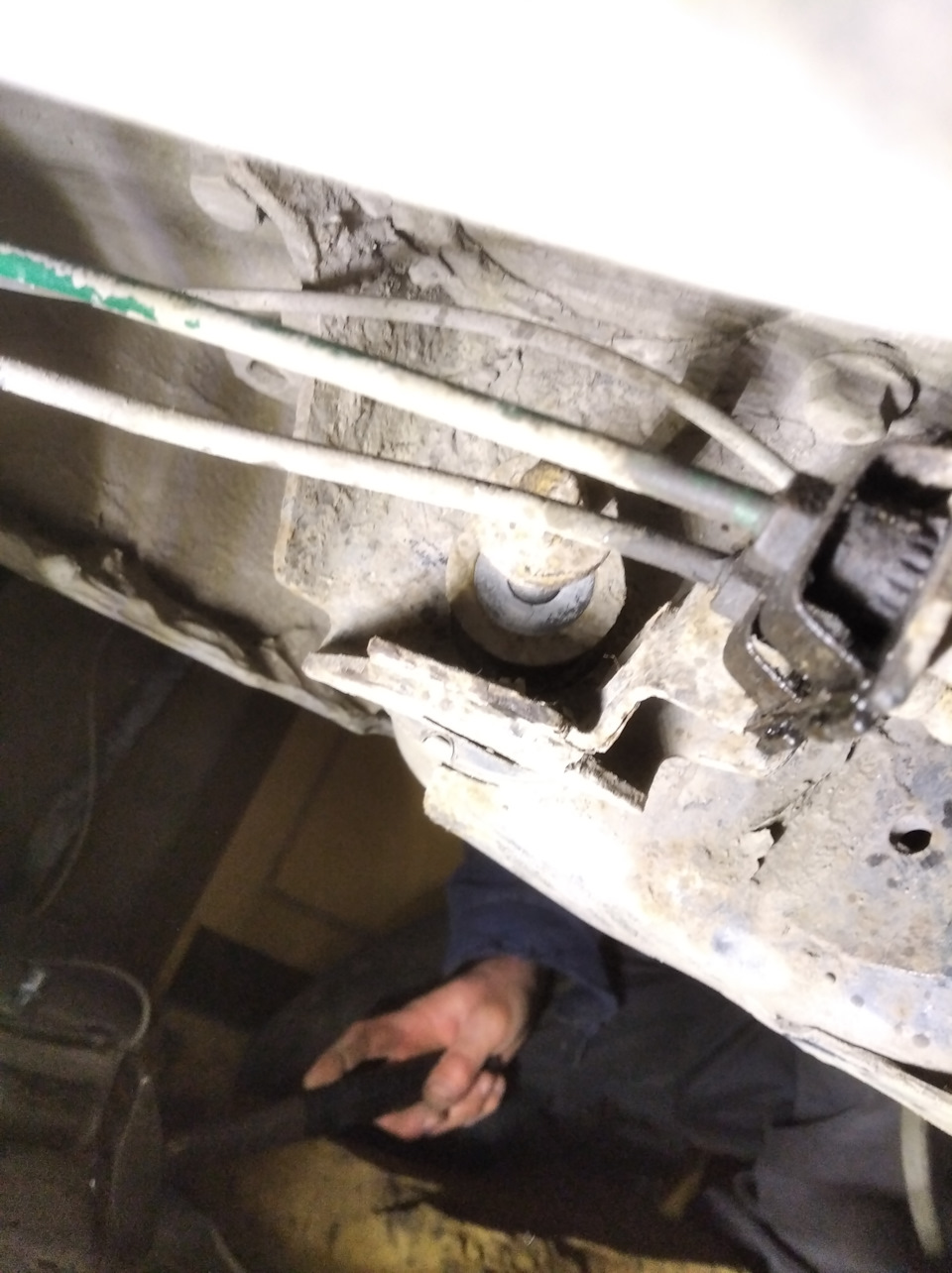 Замена сайлентблоков задней балки Рено Меган 2 — Renault Megane II, 1,4 ...