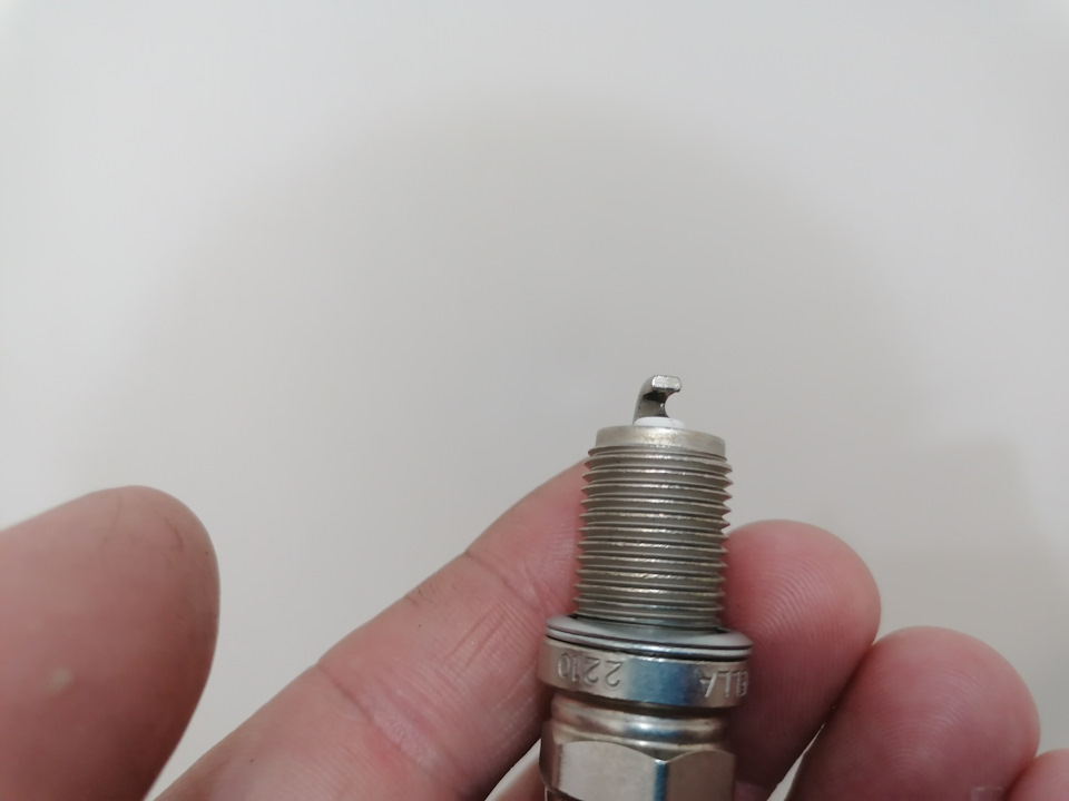 Зазор между электродами везде одинаковый — 1 мм. — Hyundai Accent (2G)