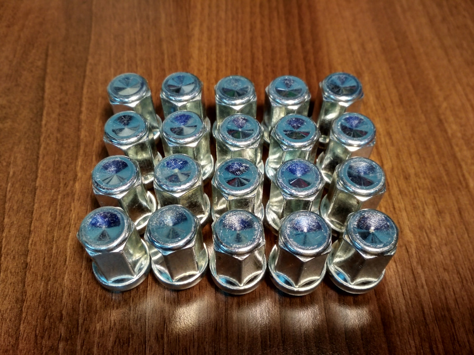 Удлинённые колесные гайки для дисков М12х1.5 L41 S19 Ellis Италия. Б/у ...