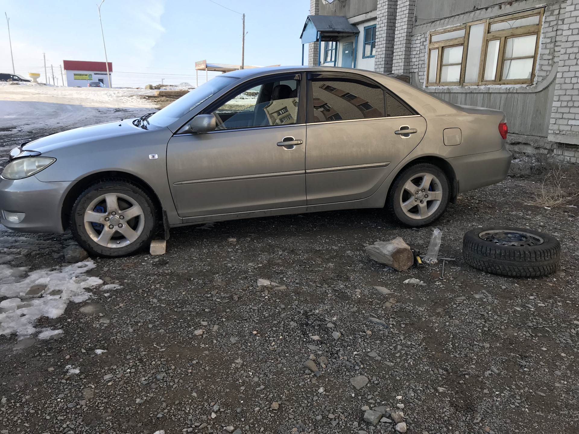 Оригинальные колпаки R16 на Toyota — Toyota Camry (XV30), 3 л, 2004 года |  колёсные диски | DRIVE2