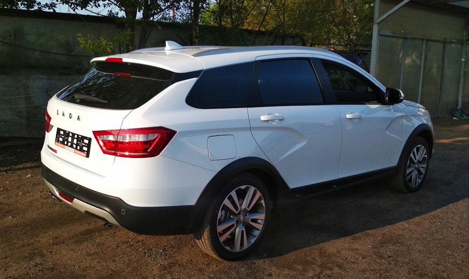 Тонировка 5% Lada Vesta SW Cross — Lada Vesta SW Cross, 1,6 л, 2018 ...