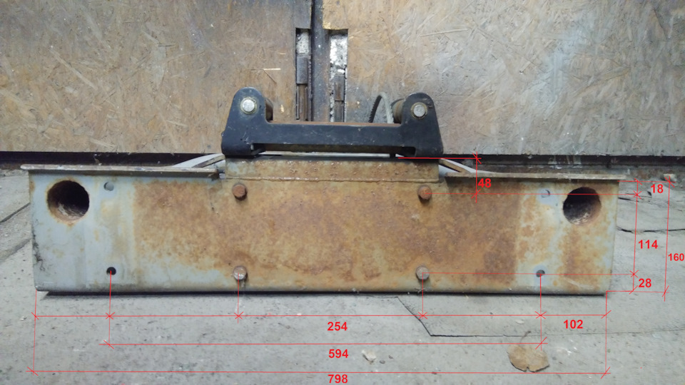 Крепление лебёдки / Winch mount — Iveco Massif, 3 л, 2010 года ...