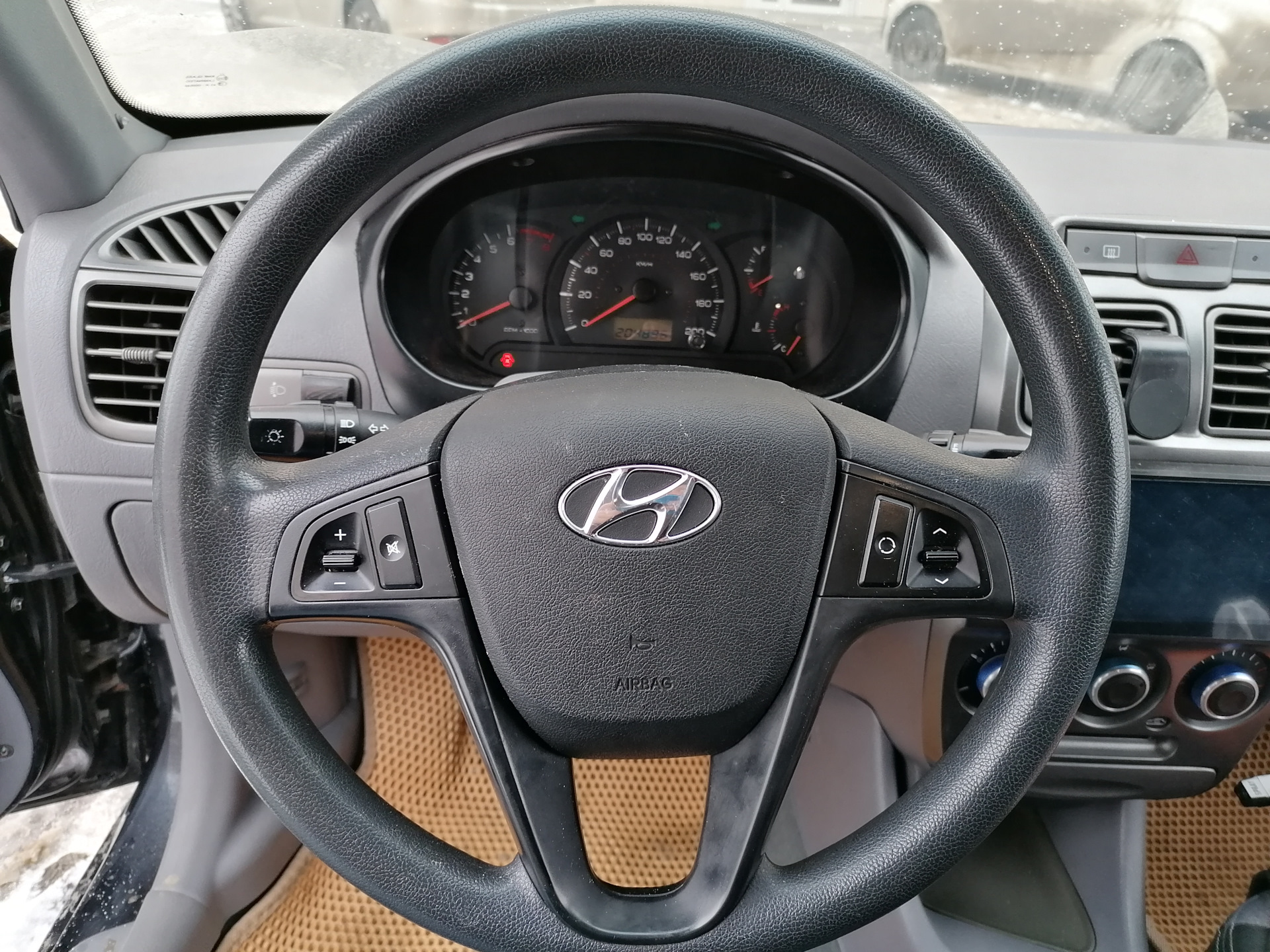 Руль от Hyundai I20. Установка, переделки, нюансы. Универсальный очиститель  и 