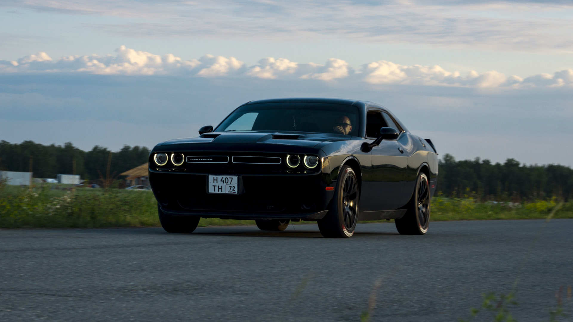 Dodge Challenger 3.6 бензиновый 2016 | BLACK DREAM на DRIVE2