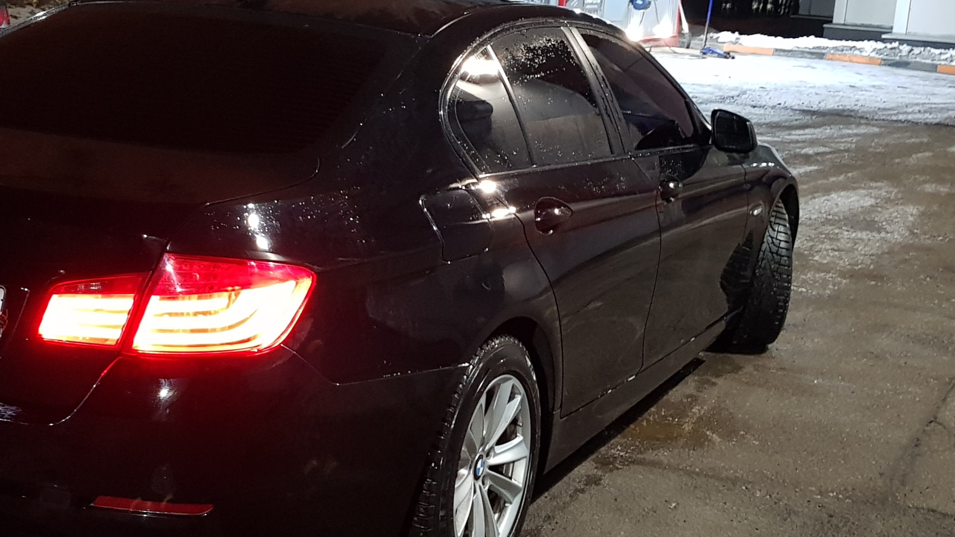 BMW 5 series (F10) 2.0 дизельный 2011 | Чёрная метка на DRIVE2