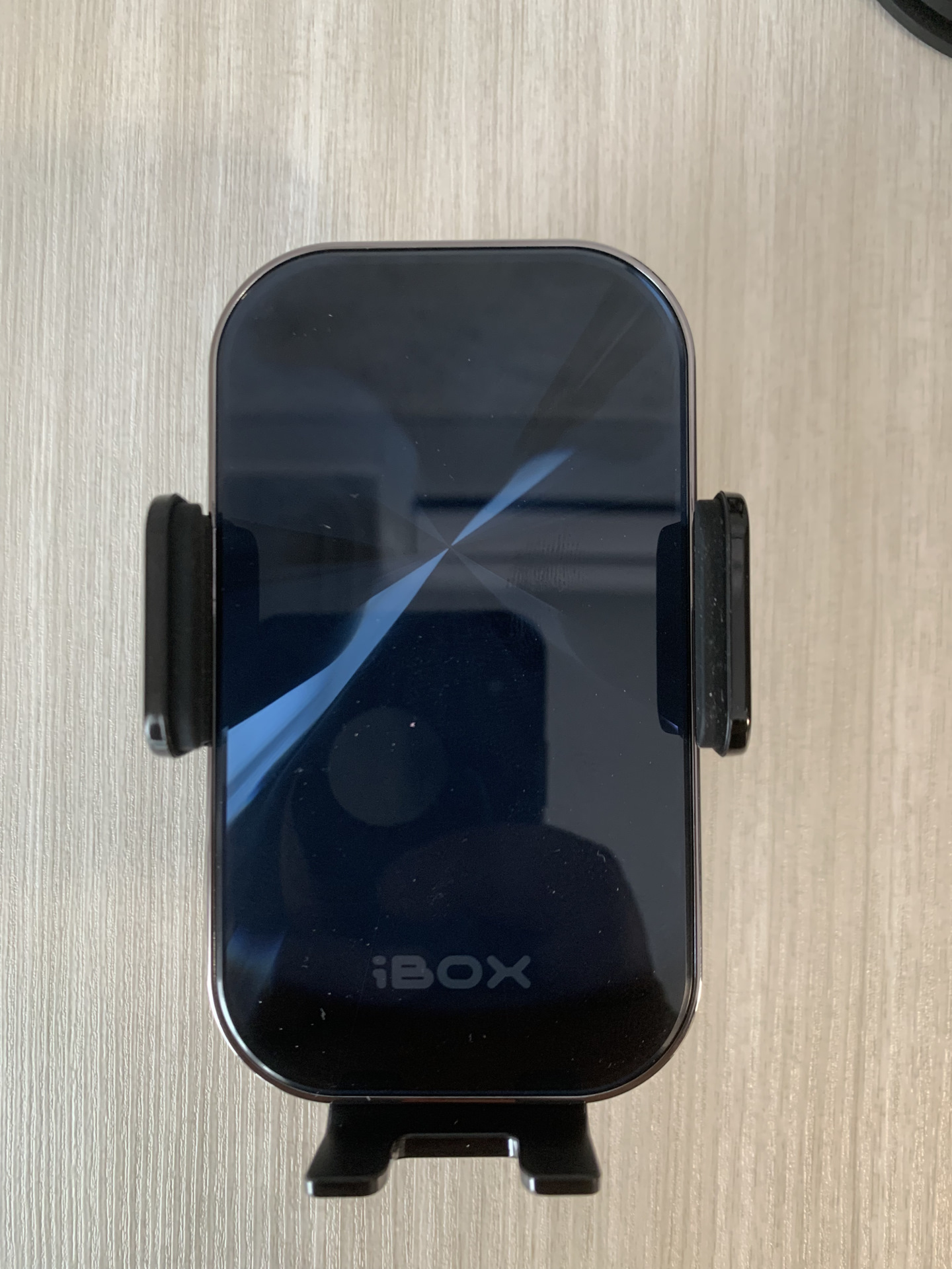 Ibox tron i8. Ibox tron i8