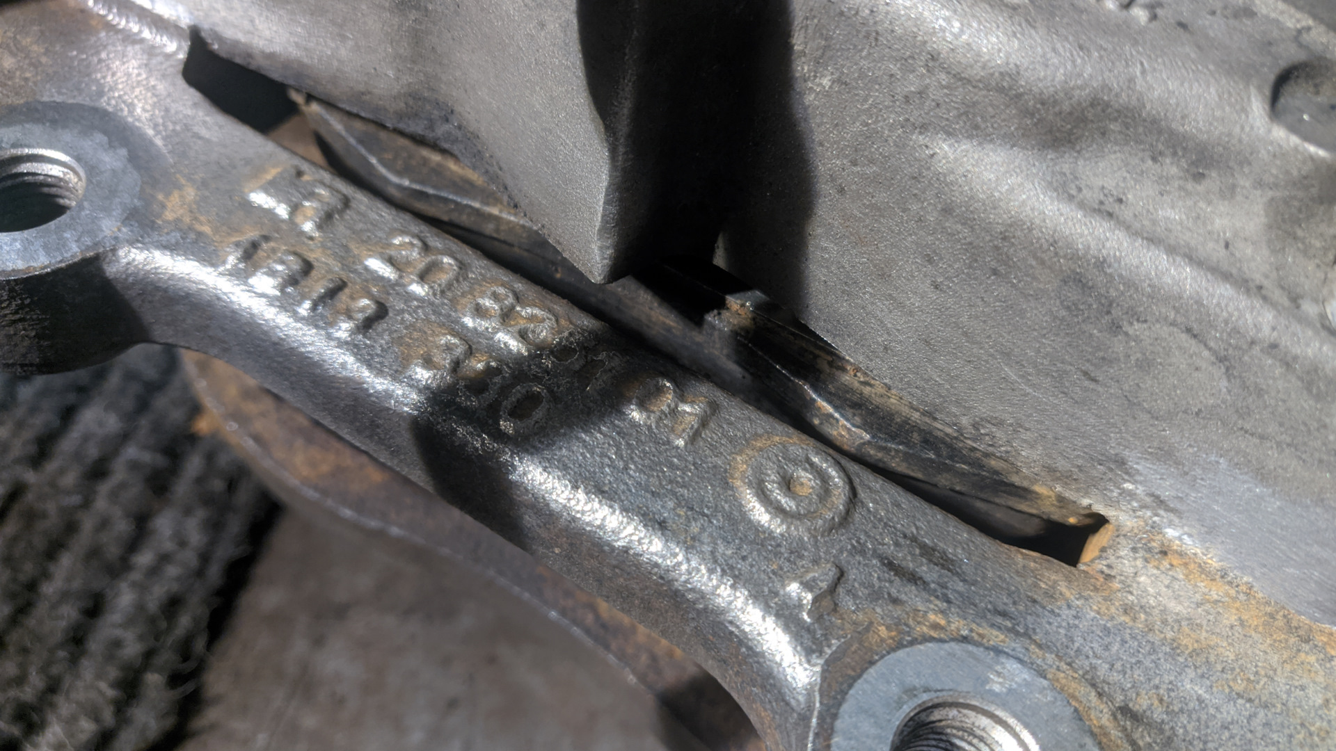 номер суппорта. суппорта тормозные передние на шевроле лачетти. номер суппорта. номер суппорта. суппорт тормозной kia rio 2006.