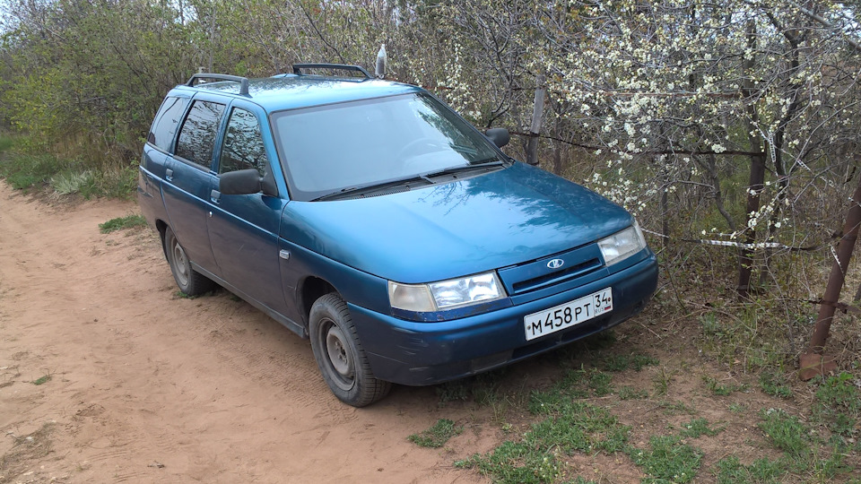 Lada 2111 DARK Submarine