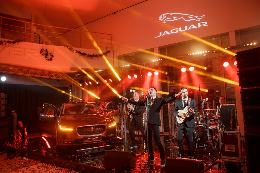 Jaguar СПБ. Авто Mega обои.