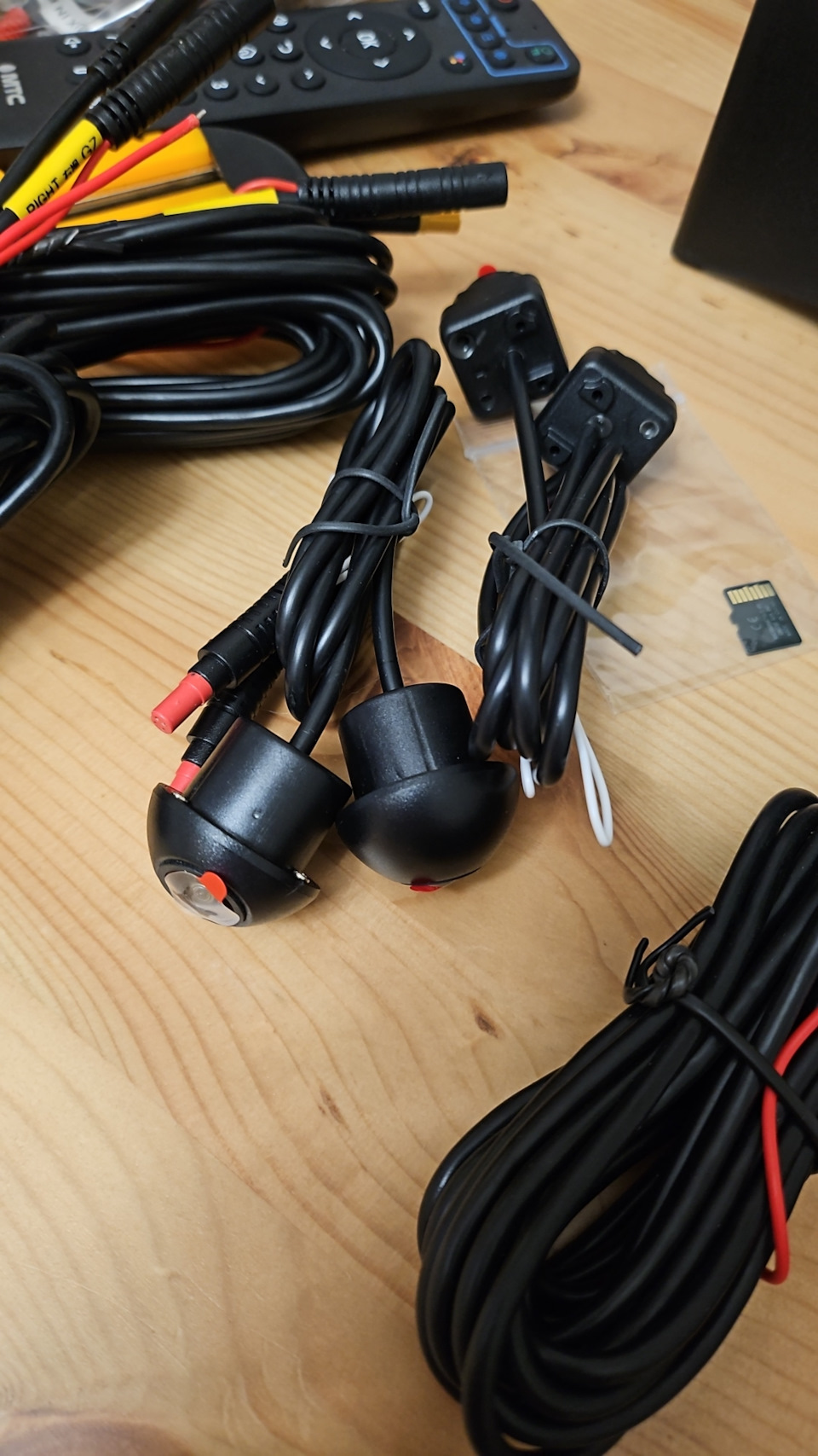 Магнитофон — Toyota RAV4 (III), 2 л, 2011 года | своими руками | DRIVE2