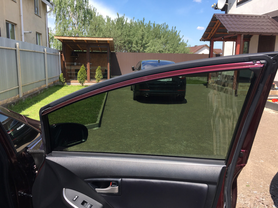 #2 Тонировка LLumar (США) — Toyota Prius (30), 1,8 л, 2013 года ...